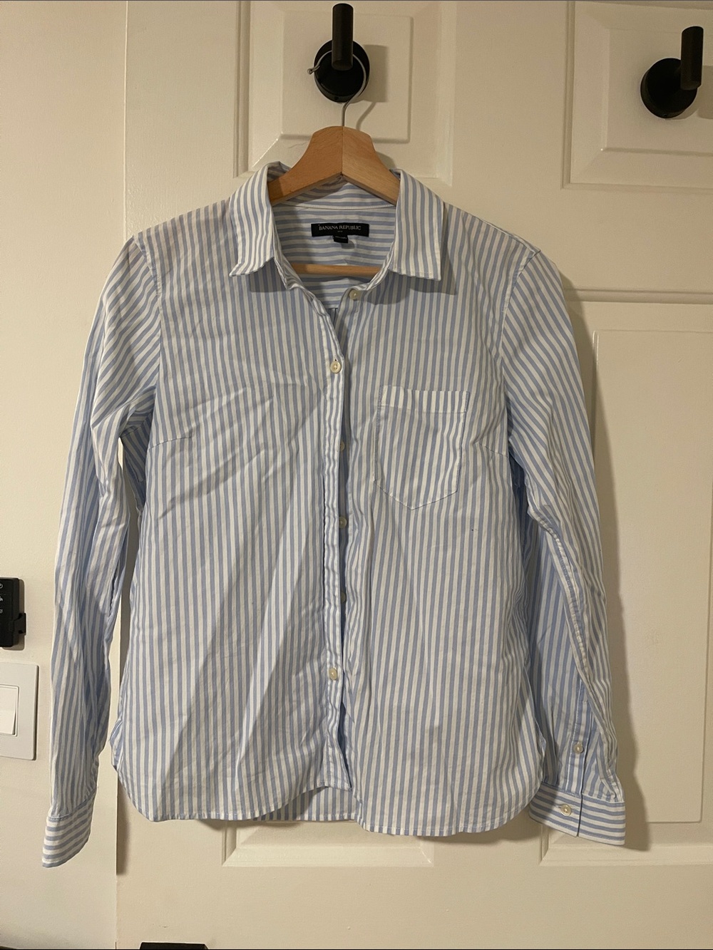 Banana Republic button down shirt